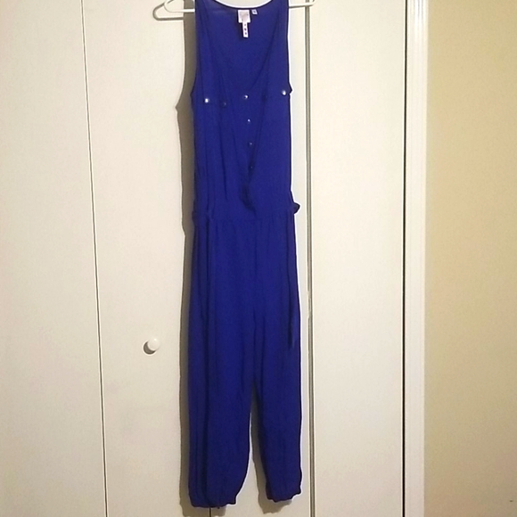 Jumpsuit - Picture 1 of 3